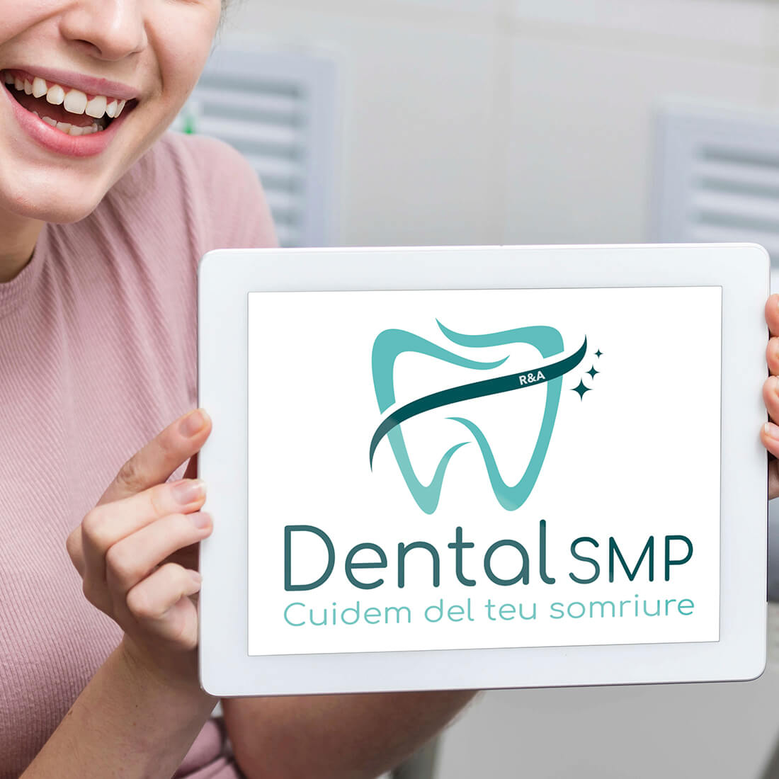 Logo Clínica Dental SMP MK